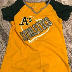 Girls A’s Shirt
